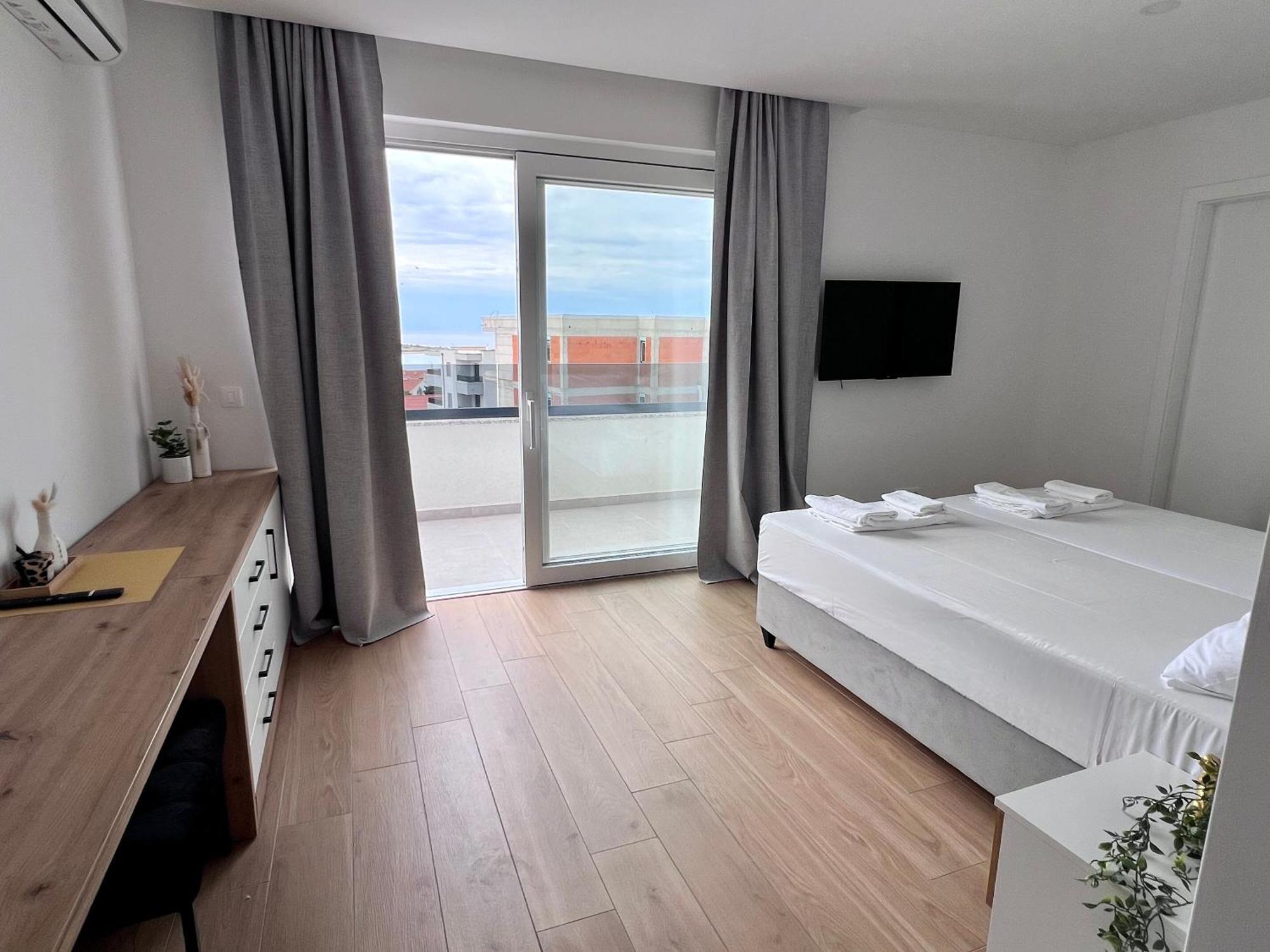 נובליה Boutique Hotel Ivy'Z מראה חיצוני תמונה